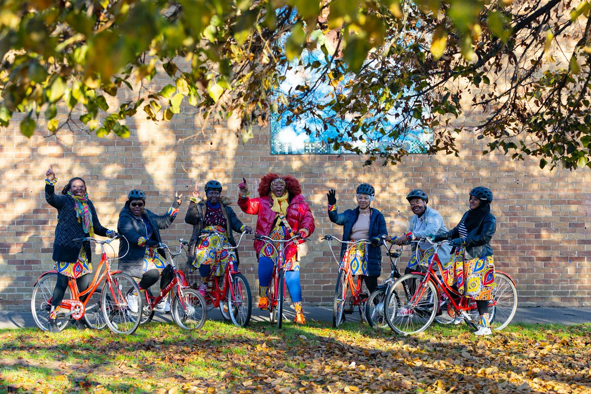 Broken Spoke Bike Co-op (@brokenspokecoop) on Twitter photo "I had dreamt this vision of Black Women Bike... It's for us, led by us and the more of us that come the more visible we'll be on the street" - <a href="/DianneRegisford/">Dr Dianne Regisford</a> #BlackWomenBike.
@joyridersoxford @activeoxon @windrushbike <a href="/MariamCycles/">Mariam Sayed</a>
📸 credit: Laura Greene Photography "I had dreamt this vision of Black Women Bike... It's for us, led by us and the more of us that come the more visible we'll be on the street" - <a href="/DianneRegisford/">Dr Dianne Regisford</a> #BlackWomenBike.
@joyridersoxford @activeoxon @windrushbike <a href="/MariamCycles/">Mariam Sayed</a>
📸 credit: Laura Greene Photography