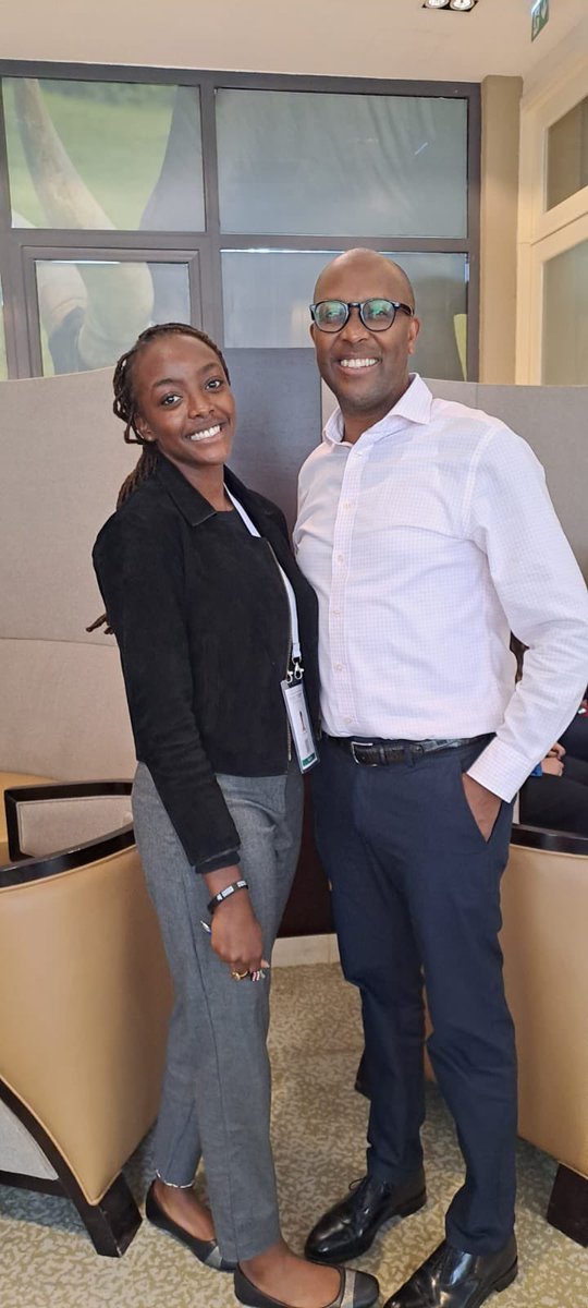 SwitchPointIdea's tweet photo. Githinji Gitahi @daktari1 inspiring #SwitchPoint #FutureLeague leaders @ZipporahIregi and @dr_wirsiy at #CPHIA2022 Here is a link to his powerful talks at @SwitchPointIdea https://t.co/BXg6cwNIQh #NewPublicHealthOrder for Africa. #AUBingwa https://t.co/7FgmNpYLgg