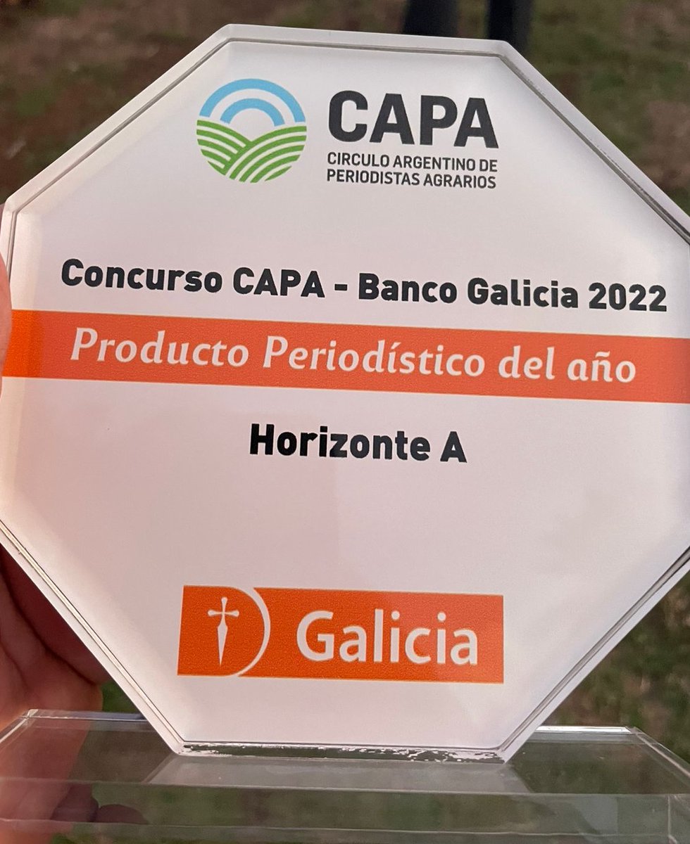 HorizonteA's tweet photo. Simplemente GRACIAS a tod@s quienes son parte de HorizonteA! Sin ustedes sería imposible lograr el nivel de contenidos de cada edición! 😍👏
#Felices
#PremioCAPA https://t.co/jKSzk2rcIw
