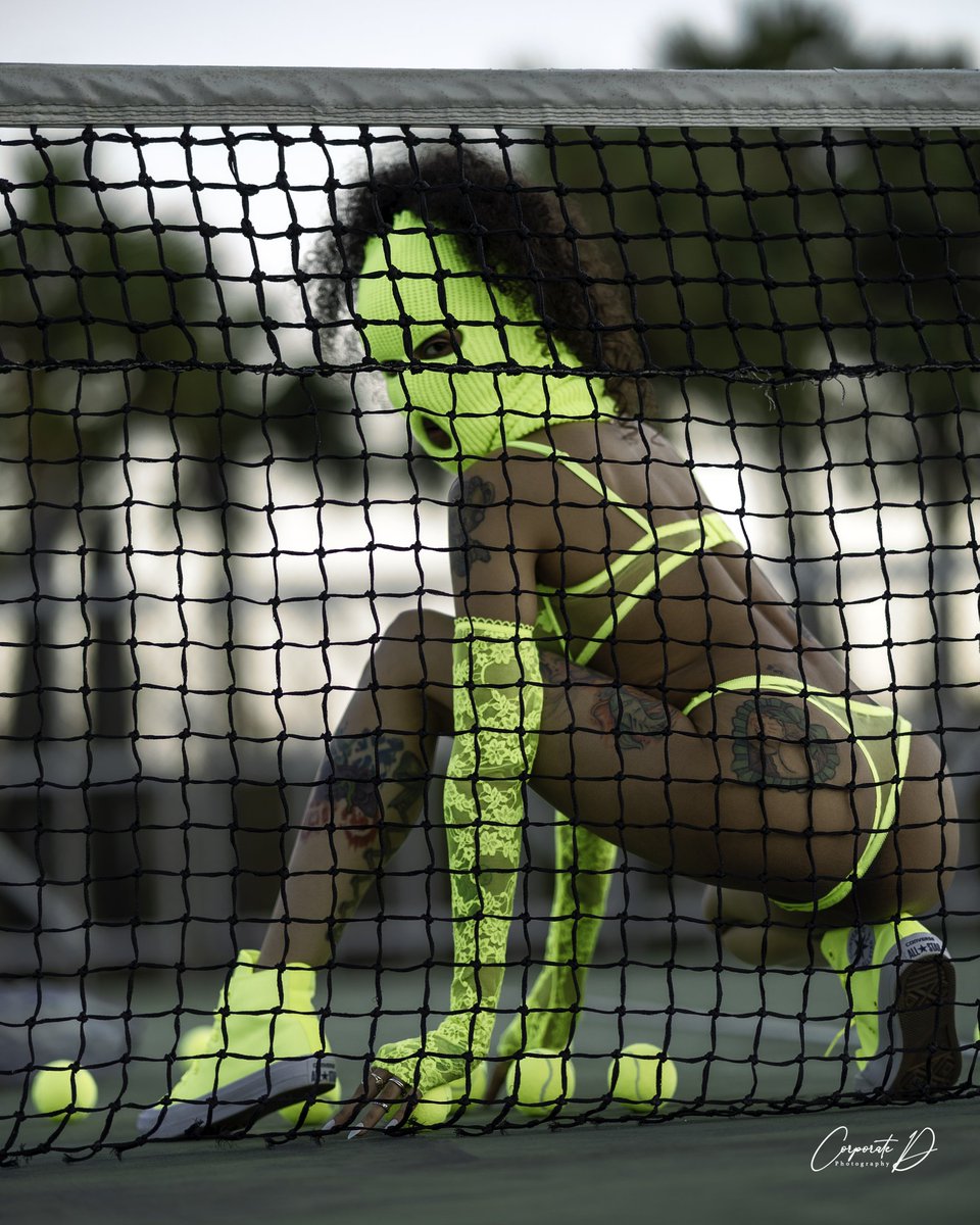 BleuGem1's tweet photo. You down to go a round or 2?😜
Shot by : @CorporateDPhot1 @FyneButts 
#neonyellow #tennis #skimask #outside #curlyhair #littlebootiesmatter #SlimGirl #funsize #converse #bandit #floridagirl #mixedwomen #Italian #jamaican #inkedup #sports #girlswithtattoos https://t.co/Dn8YWNbqq8