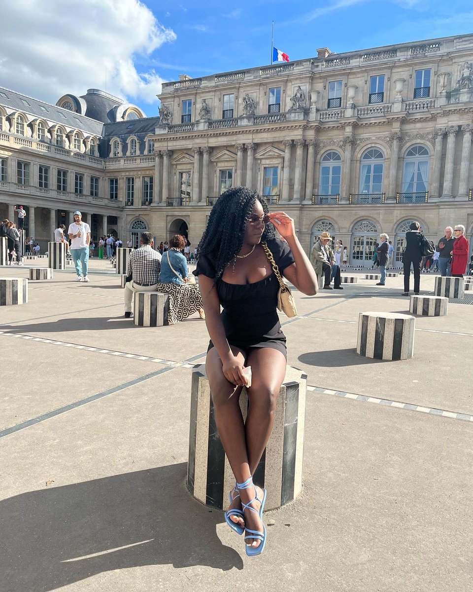 With or without smile?  🫶🏾🥹