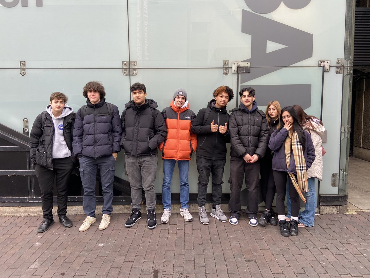 CA__MFL's tweet photo. Y12 Spanish students enjoying this study day on El Laberinto del Fauno. A cultural and cinematographic enriching experience that they all found inspirational. And an opportunity to flourish in their A Level exam next year. 👏🏻 🎥 https://t.co/mzfZp9wP43