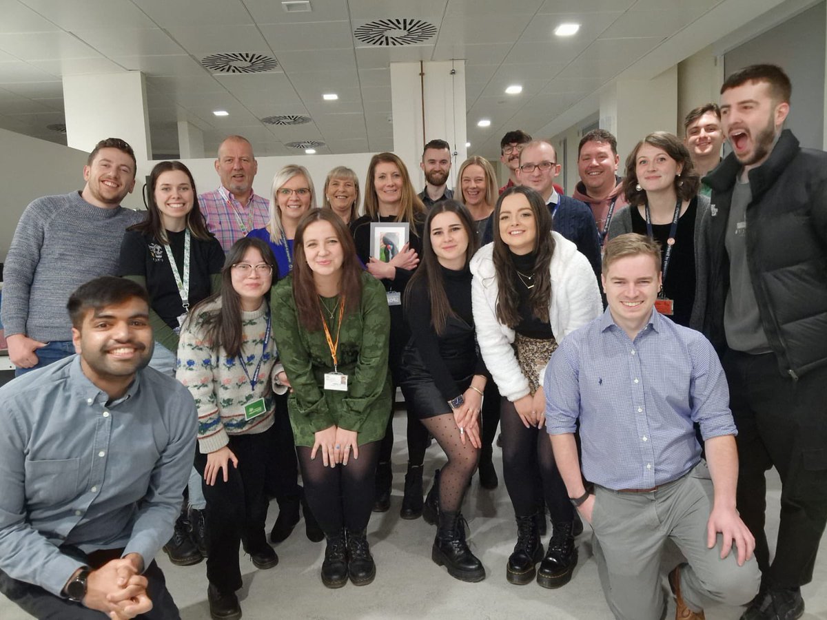 Nanometrology (@nanometchem) on Twitter photo Happy Holidays from #Bionano #SecretSanta 🎅🏻 🎄 @DuncanGraham70 <a href="/FauldsKaren/">Karen Faulds (she/her) 🏴🇪🇺</a> Happy Holidays from #Bionano #SecretSanta 🎅🏻 🎄 @DuncanGraham70 <a href="/FauldsKaren/">Karen Faulds (she/her) 🏴🇪🇺</a>