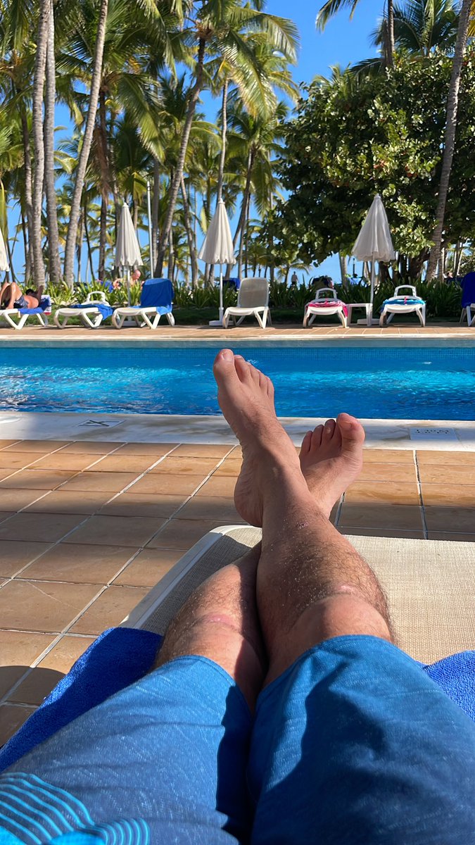 Eat,drink,be lazy and repeat! This is how my week gonna be! #Dominicana  beautiful place to be at!