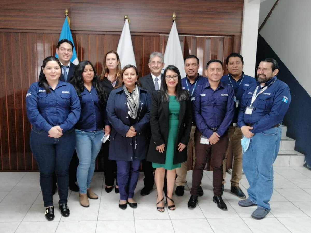 WCO_OMD's tweet photo. WCO supports Guatemala 🇬🇹 on the restructuring of the Tariff Classification and Preferential Tariff Treatment of Goods Unit
➡️ https://t.co/eUgCsUPlNo
#WCO #Customs #CustomsModernization #HarmonizedSystem #HSclassification @SATGT https://t.co/ud3ydMl4n8