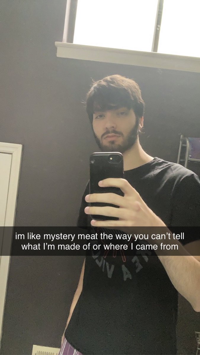 one of the better images of myself (yes, i think im hilarious, and you think i'm hilarious too. you're laughing. guffawing. chortling. you will leave a like, a retweet, and a comment saying "Gosh, Wettuccine! You're the funniest man alive!" and I'll say "thank you! i know!"