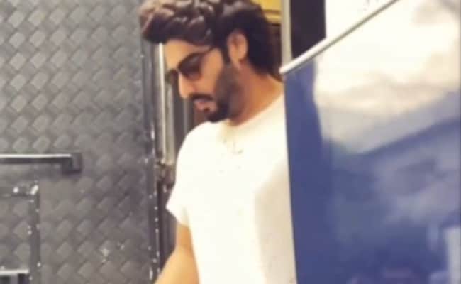 "Until Next Time": Arjun Kapoor Wraps Delhi Schedule Of Shoot: Arjun Kapoor will be seen next in Kuttey, The Lady Killer among other projects dlvr.it/SfHryh