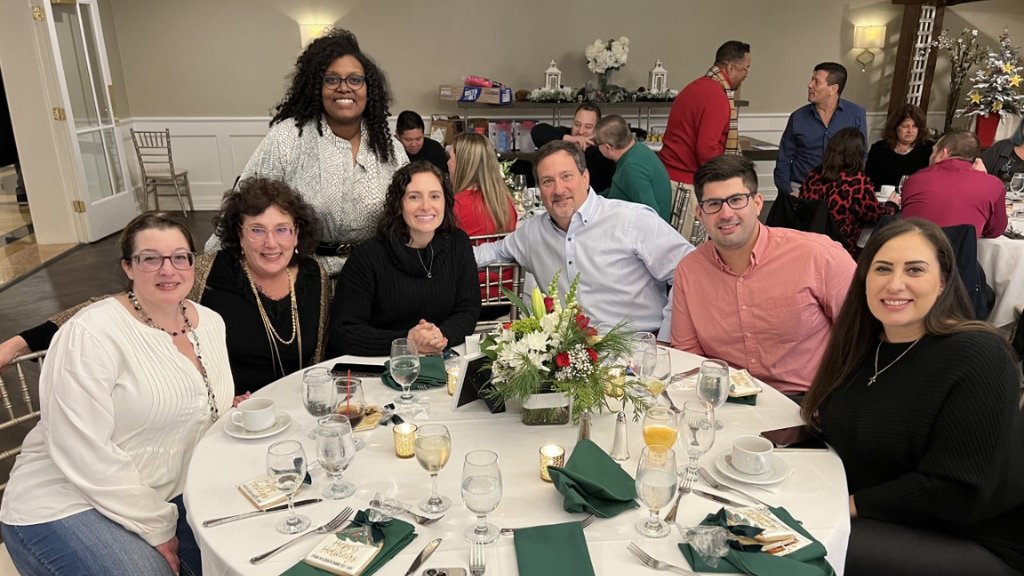 AscensiaGlobal's tweet photo. With the holiday season upon us, our US colleagues recently got into the festive spirit, leaving the office behind to share a meal and celebrate a successful 2022.
Check out images from a fun afternoon!
#LifeAtADC https://t.co/3aiLhCFzgp
