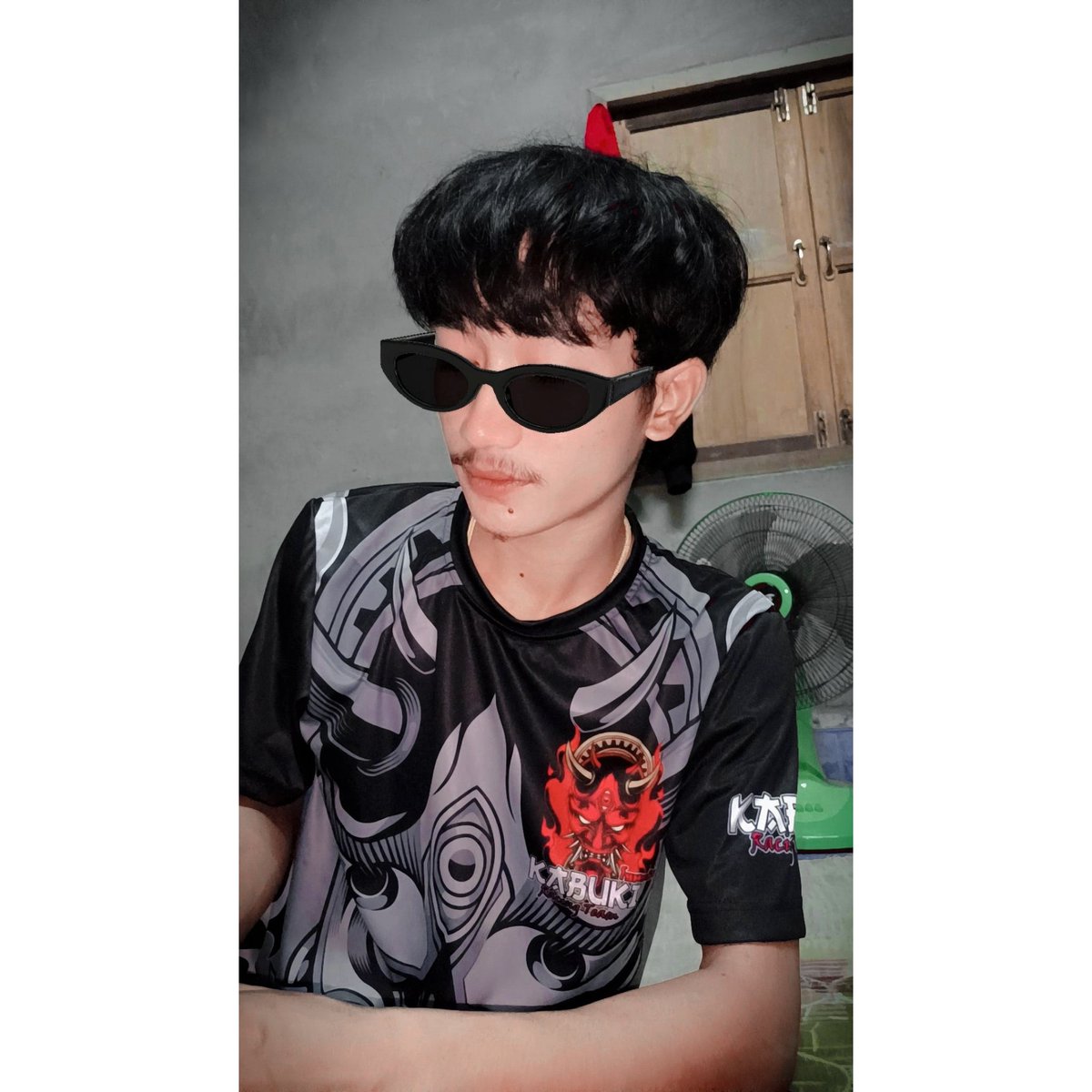 อาจจะดูเป็นคนเรียบร้อย แต่จริงไปแล้ว
ไม่มีตรงไหนเลย😆
#เด็กใต้ #เด็กตรัง #เหงา #รีทวีตให้หน่อย #Fwbตรัง 😆