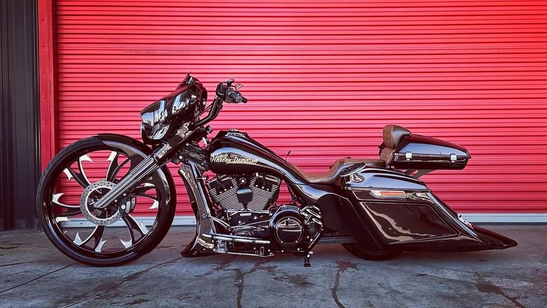 Smt_MachiningCo's tweet photo. The Dirty Hooker wheel never disappoints.
#smtwheels #smtmachining #motorcycle #harleydavidson #bigwheelbagger #ridewiththebest #topshelf #streetglide https://t.co/YC8IsesZnB