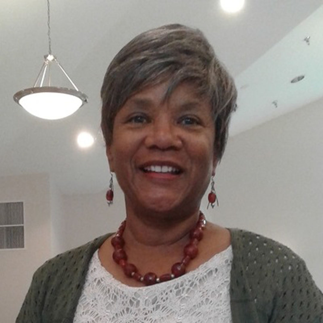 EYWigs_Fashion's tweet photo. Today's #selfie is from Pamela, our November review contest winner, in "Daisy" in color 44/34/280, "Off Black with Brown and Silvery Gray." See more here: https://t.co/C71IIAiIKq
#especiallyyours #selfies #wig #wigs https://t.co/iSoy05vVaB