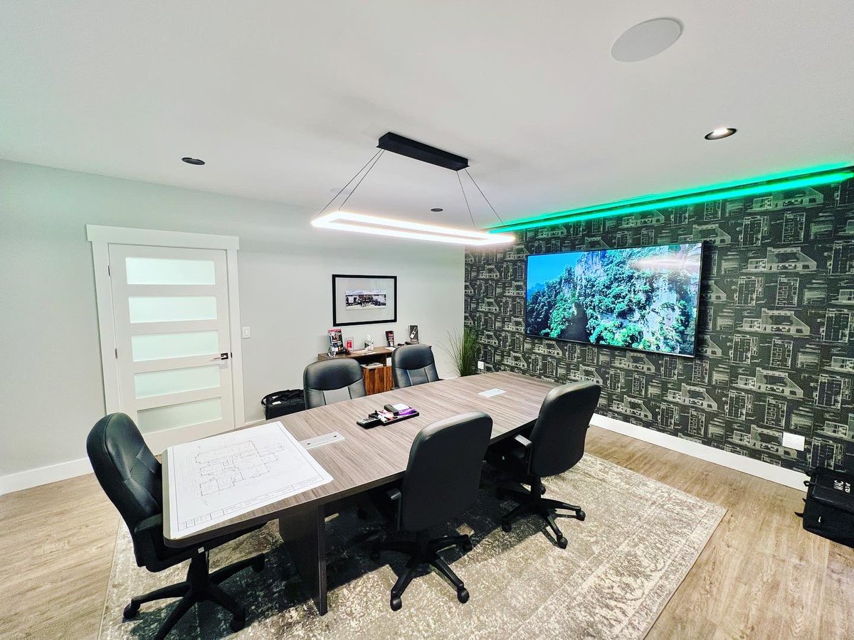 Luxury✨Office | Creative Space ~ For Lease at RIDC West 
Call ✨412.525.0404 for details ~ 
#michellesenko #leasewithme 
#officespace #creativespace #lease #pittsburgh #pittsburghrealestate  #realestate #b2b #pgh #pittsburghwest #robinsontwp #alleghenycounty #westernpa #crexi