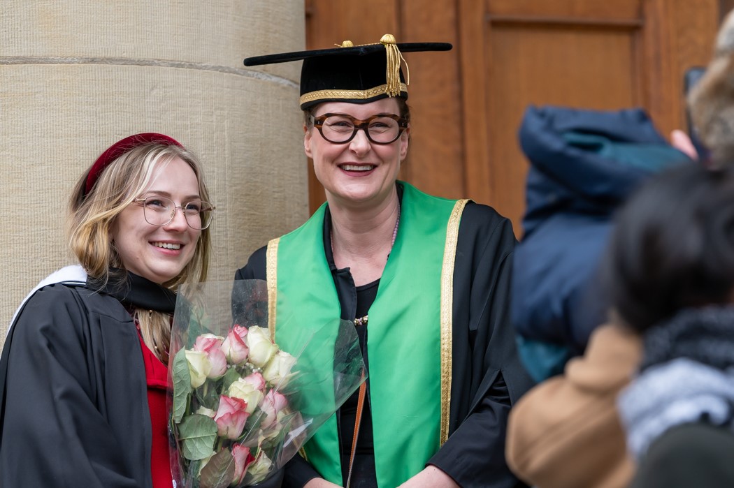 UTM's tweet photo. We're still buzzing from the recent #UTM in-person grad celebrations! 
Congratulations to everyone gathering at Convocation Hall this month.
More photos: https://t.co/jnlrXuYzKP

#UofTGrad20 #UofTGrad21
Photos📸Lisa Sakulensky https://t.co/anROYOTbRT