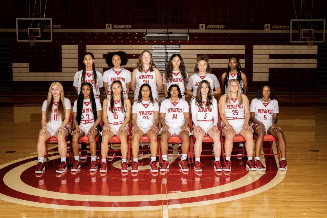 🏀IT’S GAMEDAY… 

🆚 Charlestown 
⏰ JV @ 6pm/ V @ 7:30pm
📍 Charlestown High School  
#WeRiseTogether #Trust #Tough #Togetherness