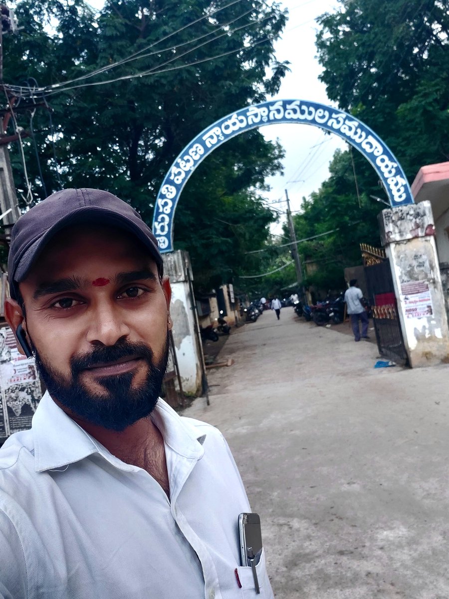 shekar66's tweet image. అలా సాగుతోంది ధర్మపోరాట యాత్ర...🚩

#TTD #LightingCase #dharma #HindutvaForever #JaiSriRam