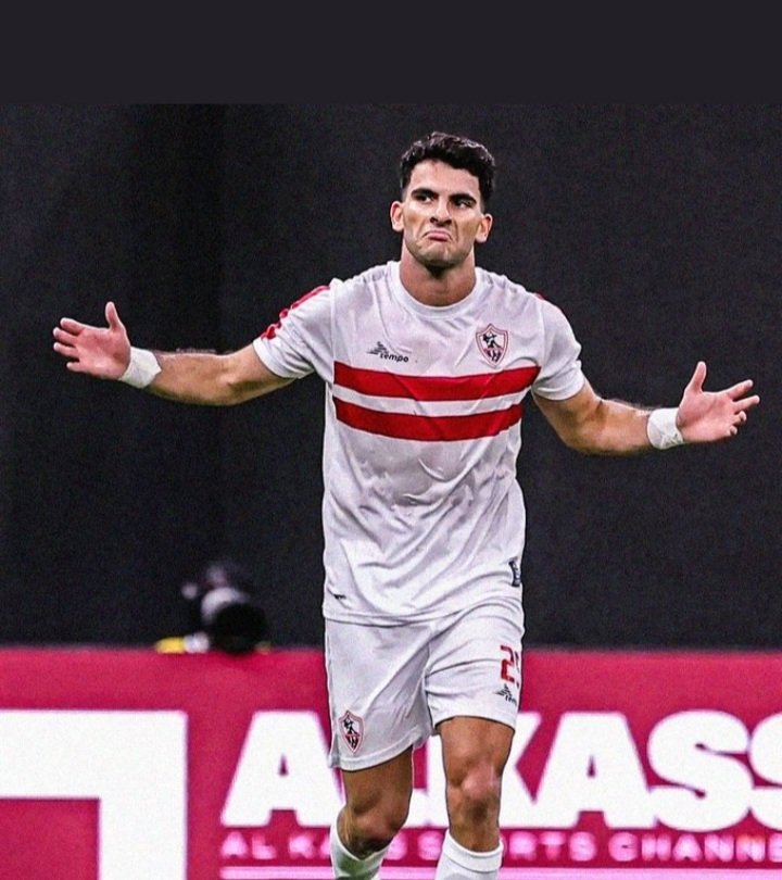 صورة زيزو نورت الهاشتاج 😀❤
#نطلب_اقاله_وزير_الاتصالات