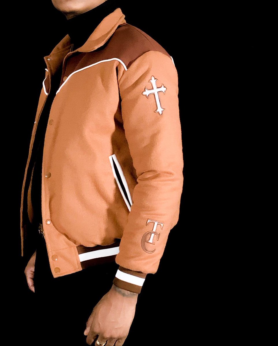 1DeboTaylor's tweet photo. The "Ginger Bread🍂" Premium Varsity Jacket By 𝑻𝑹𝑰𝑭𝑨𝑪𝑬™️. An Original &amp; Copyrighted Design By Me. https://t.co/VmtFLZ7nvU