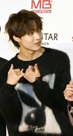 EUIJOO_INA's tweet photo. [PHOTO] 221213

hair style wiju bikin vibes kawaii nya ilang, but it really suits him!~

#andTEAM_EJ #의주 #ウィジュ https://t.co/dwSFR0cvgk