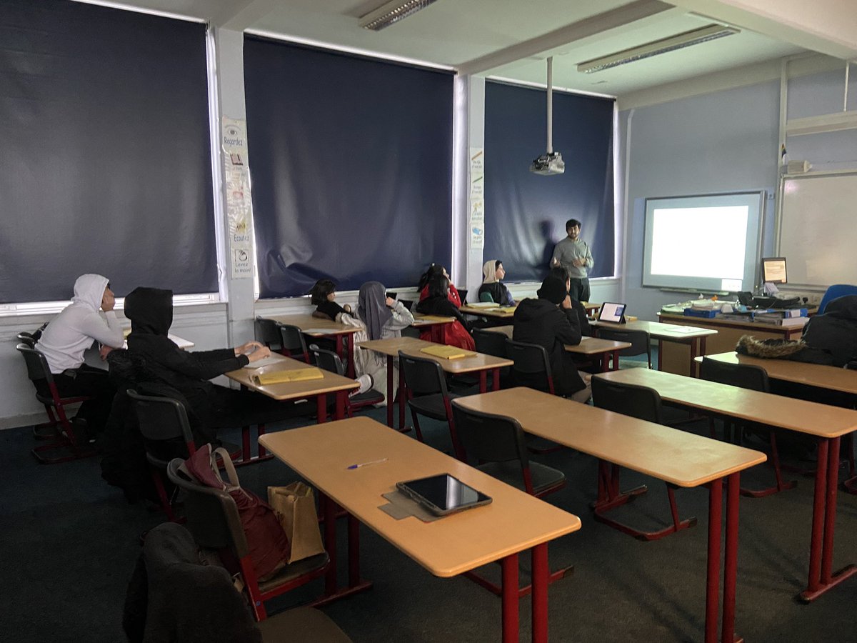 Fantastic to have <a href="/rrao90/">Rohit Rao</a> from Intercultural Youth Scotland delivering an excellent presentation to the S5/6 ESOL class on applying to colleges. <a href="/EALGlasgow/">EAL Service, Glasgow</a> <a href="/KnightswoodSec/">KSS</a> <a href="/KSSModLangs/">KSS Mod Langs Dept</a> @aleksan64823683