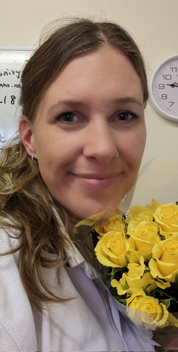 A patient was referred for shoulder pain. Things didn't seem quite right so I pressed for further investigations - turns out she had a brain tumor. 4/52 post surgery she's now made a full recovery and dropped in to thank me for saving her life. Love my job!😭❤️ #proud #physiolife