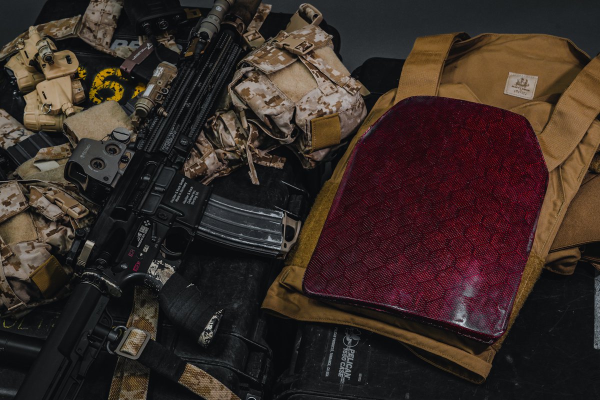 USArmorForge's tweet photo. "Just don't get shot in the face..." - Aaron Williams, Armor Forge https://t.co/2cMskpelyv
