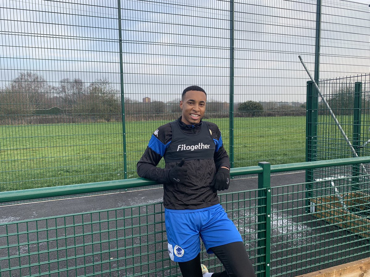 ChesterFC's tweet photo. Back to work. 👊

🔵 The lads are training at the @KGVSportsHub this afternoon following the Hereford postponement.

🔜 Next up, a trip to @FarsleyCelticFC in the #FATrophy! https://t.co/ivYtUe2K1V