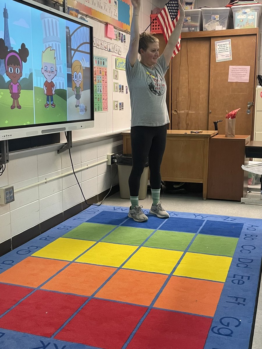 MrsStrangeEagle's tweet photo. I’ll always be an ECE Teacher at heart so it’s always a joy to be in Mrs.Reinert’s classroom. The students were engaged,happy and learning. Her ability to simultaneously manage the goals of her students is amazing. #ProudPrincipal https://t.co/oexORs8ucv