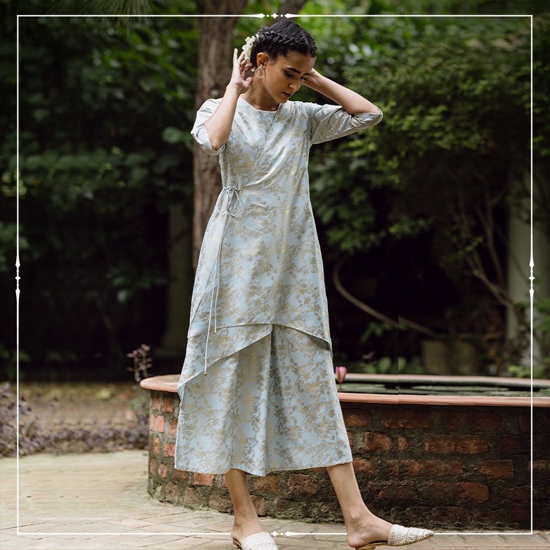 Celebrate your refined taste in fashion with flattering dresses from the Sunehr collection by W.

Link - bit.ly/3UAttAv

#WforWoman #SunehrCollection #StoriesByW #OnlineExclusive #NewLaunch #FestiveCollection #NewStyles #NewCollection #Dresses