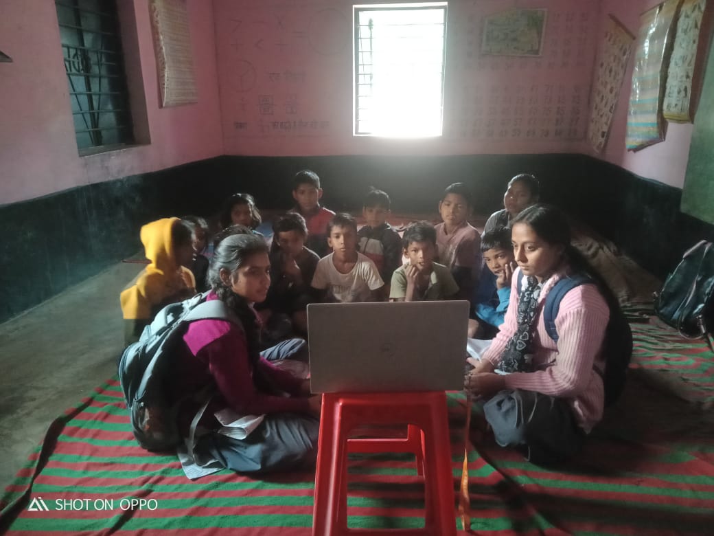 Suchita15375750's tweet photo. अंत में उन्हें बाल संरक्षण के विषय में बताते हुए एक बाल संरक्षण दूत का उन्ही के बीच से एक बाल संरक्षण दूत बनाया गया जिससे बच्चे अपनी समस्याएं साझा कर सकें और उन समस्याओं का समाधान हो सके।
@NSS_Shahdol 
@NSSRDBhopal 
@RAHULSINGHNSSMP 
@shruti_sdl_22
@CSNSSP0 https://t.co/lBSfiPzcyE
