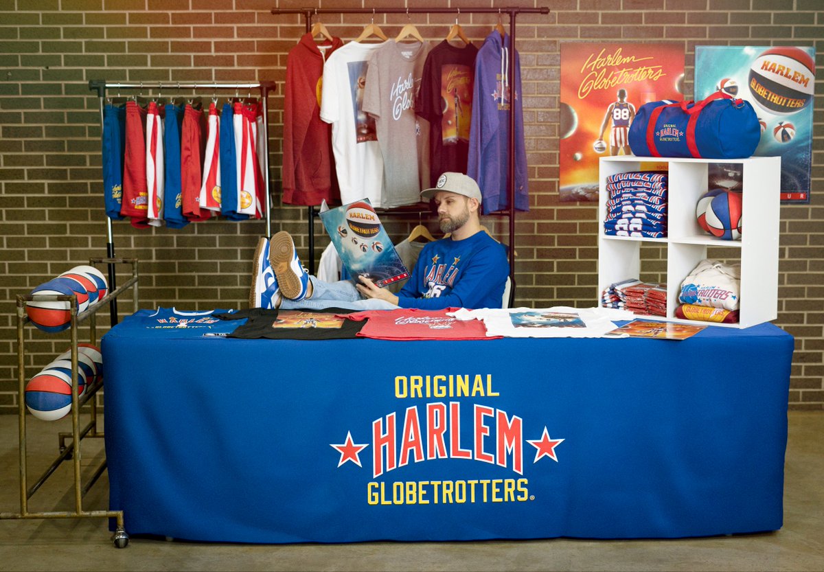 19nine_threads's tweet photo. 19nine is excited to announce our collaboration with The Harlem Globetrotters! The 1980s World Tour Collection drops Friday at 11am est. In the meantime sign up to win a Globetrotters Bundle at https://t.co/lZWHDc8k3r! 3 Grand Prize Winners will be drawn on Friday. Good luck! https://t.co/QbOwyb9qWZ