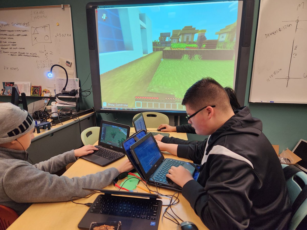McCorkleAcademy's tweet photo. Our students had a great time learning about data centers with @PlayCraftLearn and @NCCE_EdTech. Our students enjoyed the different puzzles, and were eager to learn more after the event. @EdTech_TUSD https://t.co/wIouMTu6ma