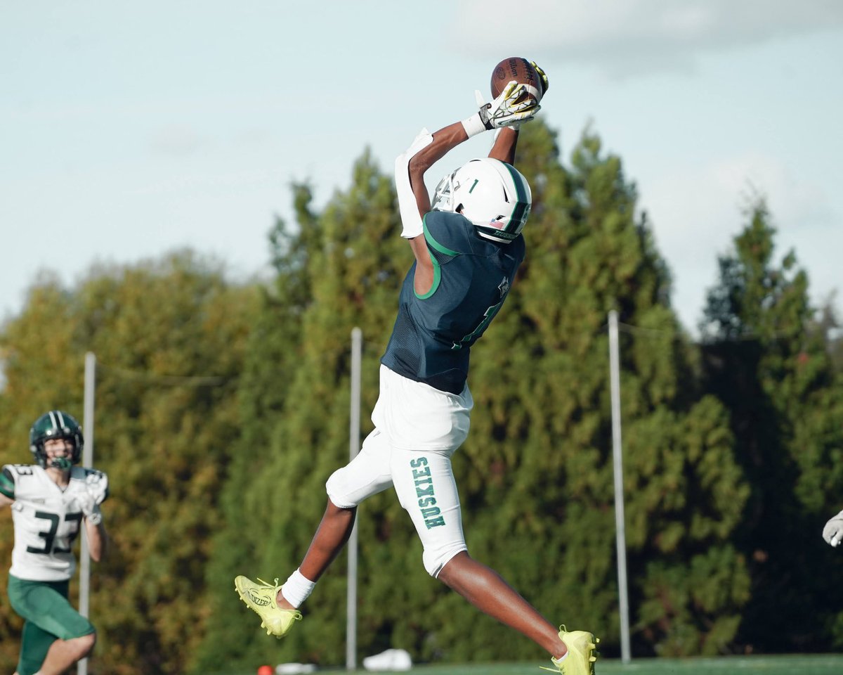 jclarke1_'s tweet photo. EXTREMELY BLESSED To Be Named.. 
First Team Vissa All State WR                              First Team All State Returner                    Second Team All State DB.                          Second Team All State ATH @CoachP_eterson #SparkDaFlint24 https://t.co/z3hz7Viyu5