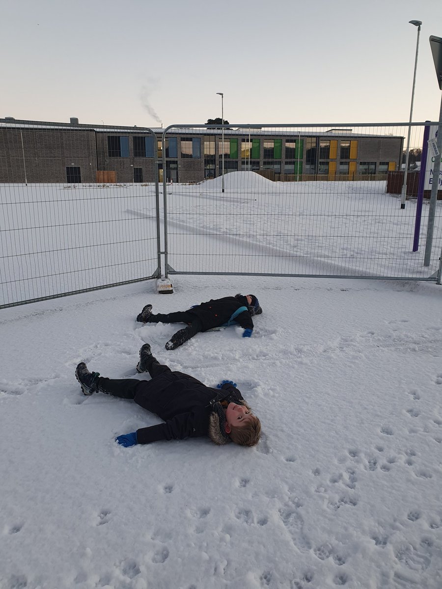 Snow has hit Inverness today. We kept cosy in the studio until school pick up. Not sure the boys will be able to do this <a href="/NessCastlePS/">Ness Castle Primary School - Inverness</a> next year #newschoolroad #snowangels