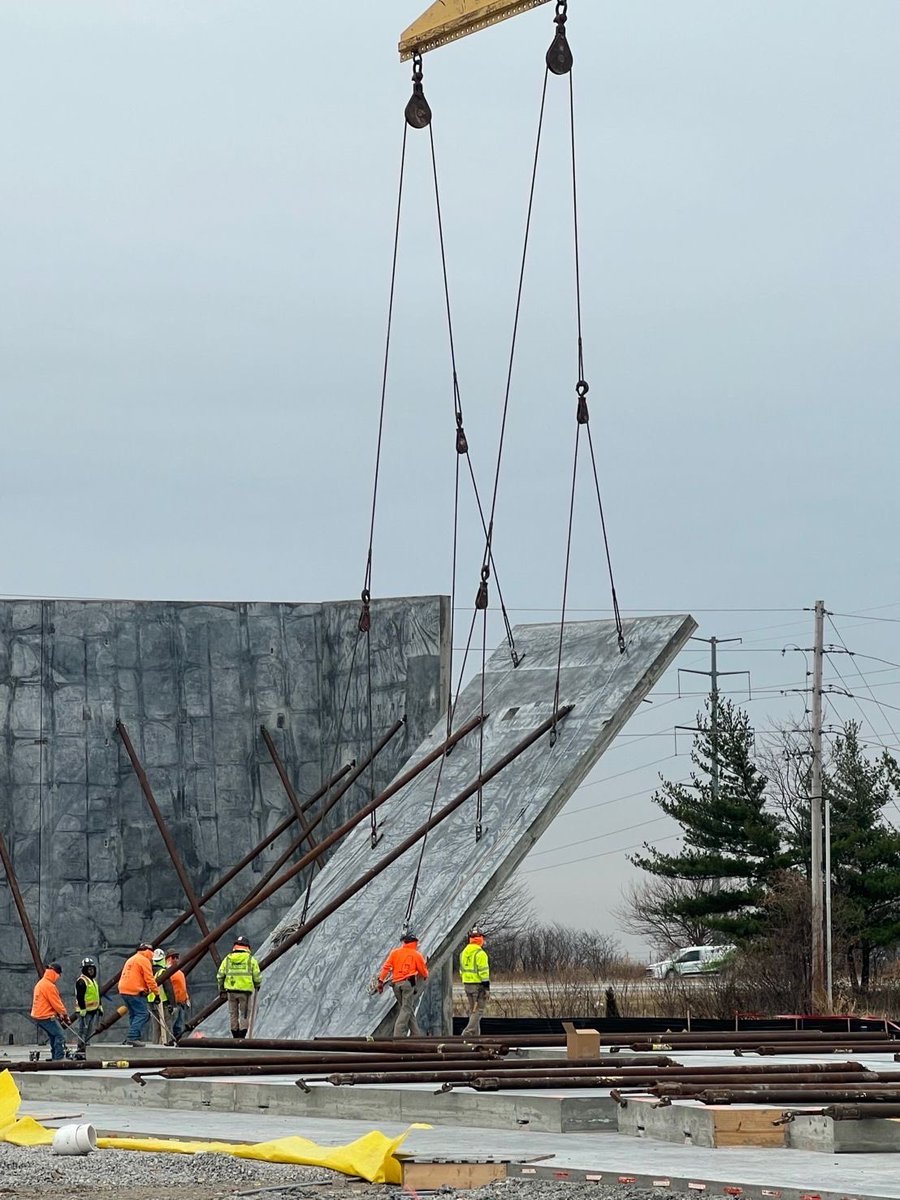 ConcreteStrateg's tweet photo. We recently completed the erection of the K1 Speed (GoKart) project in Lee’s Summit, MO. Thank you to Centric Projects and Wilkerson Crane for your collaboration. Huge shout out to our KC team for the hard work! #moretothepour #tiltup #tiltupconstruction #tiltuppanels #concrete https://t.co/yxuwY9eqUr