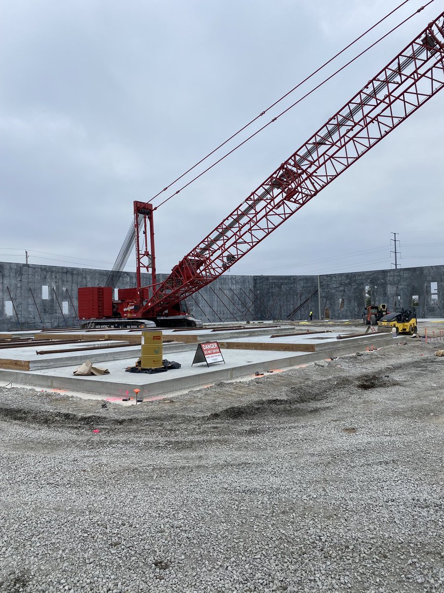ConcreteStrateg's tweet photo. We recently completed the erection of the K1 Speed (GoKart) project in Lee’s Summit, MO. Thank you to Centric Projects and Wilkerson Crane for your collaboration. Huge shout out to our KC team for the hard work! #moretothepour #tiltup #tiltupconstruction #tiltuppanels #concrete https://t.co/yxuwY9eqUr