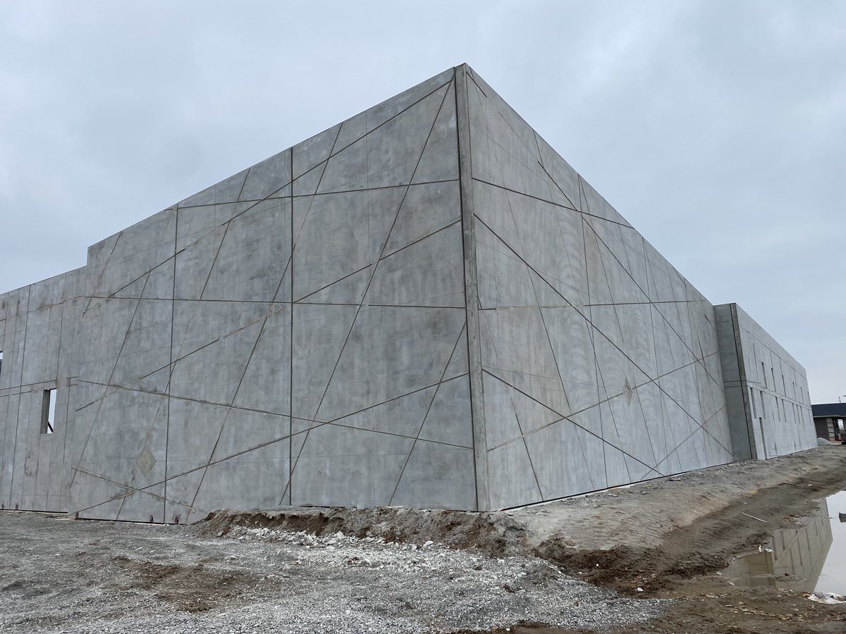 ConcreteStrateg's tweet photo. We recently completed the erection of the K1 Speed (GoKart) project in Lee’s Summit, MO. Thank you to Centric Projects and Wilkerson Crane for your collaboration. Huge shout out to our KC team for the hard work! #moretothepour #tiltup #tiltupconstruction #tiltuppanels #concrete https://t.co/yxuwY9eqUr