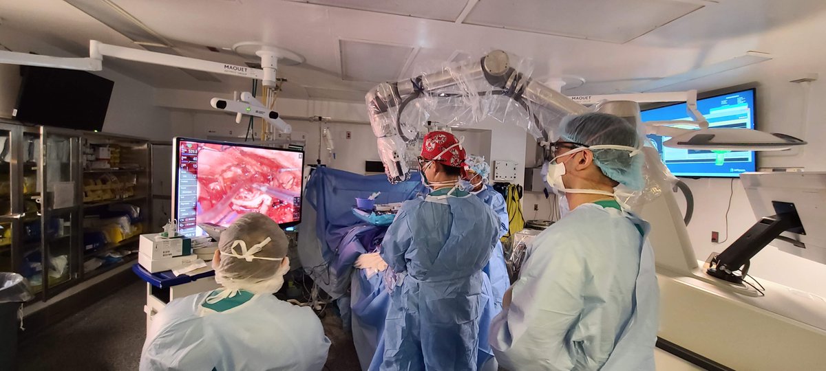 SynaptiveMed's tweet photo. Recently published research by @JeffersonUniv investigates the value of the #SynaptiveMedical #ModusV #roboticexoscope vs. the operative microscope in temporal lobectomy procedures. Click the link to learn more about this research and its findings. https://t.co/sExlfwYDBn https://t.co/Gs4qOpSehV