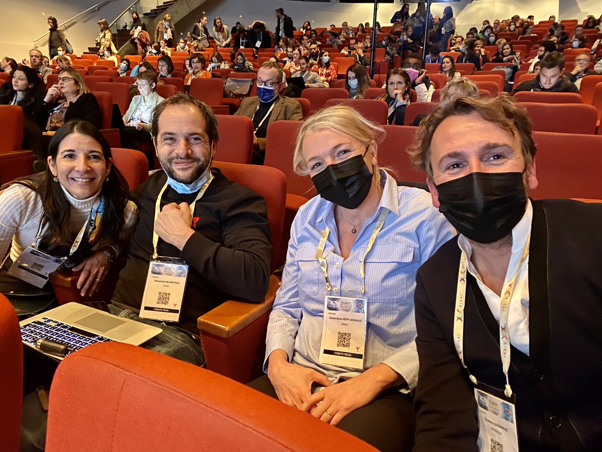 charles_cazanav's tweet image. #RICAI 2022 Session des prix 🥇 
And the winner is… 
La #RICAI digital team est au taquet ! 🤩 @Genevieve_Hery &amp;amp; @BleibtreuAlexa1 
Et 🙏🏼 à tous les jeunes qui ont fait un travail excellent tant sur les réseaux que sur les communications orales et affichées !!