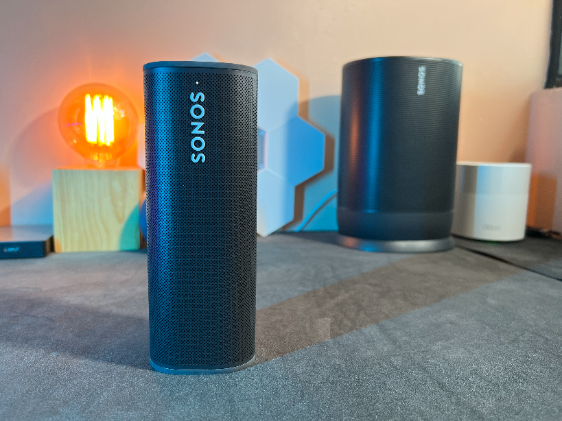laguiacentral's tweet photo. 🔴 ¡TENEMOS CONCURSO! ¿Quieres ganar este pack de @sonos Roam? Síguenos aquí, dale RT a este tuit, coméntanos de dónde eres y ya estarás participando. Sorteo: lunes 19 de diciembre.

¡El concurso está abierto a todo el mundo, así que buena suerte! https://t.co/NwhR6b4GOZ