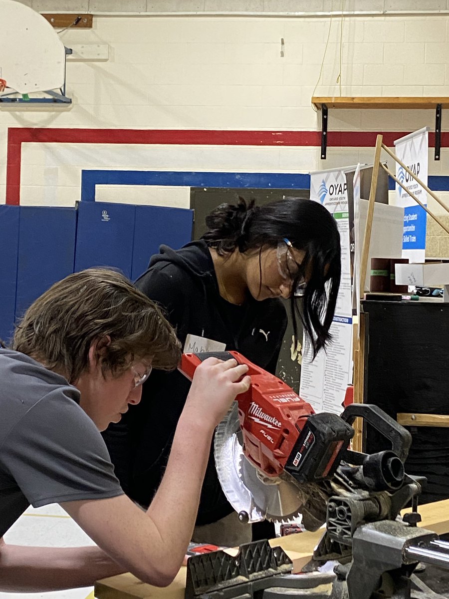 TaraMcFarling1's tweet photo. The grade 8’s are so lucky to have Organized Kaos here @Woodman_Wolves to show us how to use some power tools for building a toolbox! @GEDSB #skilledtrades #handson https://t.co/vlMaFBBZ2i