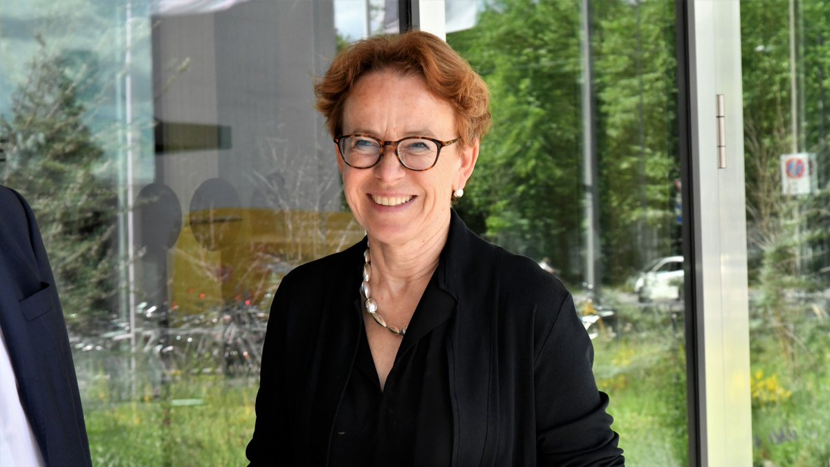 SwissTPH's tweet photo. 🎉Congratulations to @EvaHerzog_BS who will become the new President of the @SwissTPH Board of Governors as of 1 January 2023. 

Herzog, currently a member of the Council of States of @BaselStadt, has been a member of the Board of Governors since 2021. 

🔗https://t.co/aylZkcuhk5 https://t.co/i99EnFQMS7