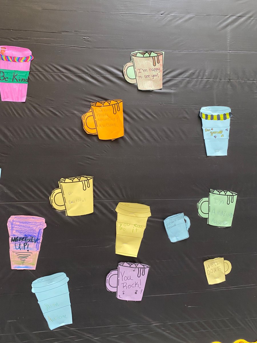 DedhamMSLibrary's tweet image. I cannot overstate how much I love this kindness bulletin board. These sentiments came from students, and we pass them every day! 💕