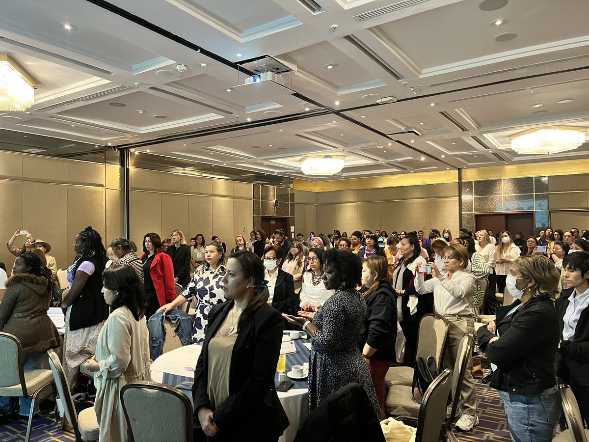 equidad_mujer's tweet photo. #ElEvento I Con 146 mujeres de 146 organizaciones de todo el país hemos dado inicio en #Bogota al Encuentro Nacional de los Movimientos de Mujeres y Feministas para revisar las Bases del Plan Nacional de Desarrollo. https://t.co/VJRKCHuARp