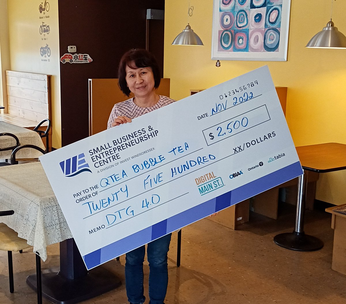 WEsmallbusiness's tweet photo. Congratulations QTea Asian Food &amp; Bubble Tea &amp; Zuleeats for completing @digital_mainst Digital Transformation Grant program. @OBIAA_

Contact #DigitalMainStreet's Digital Service Squad for free one-on-one support and digital transformation consultations ➡️ https://t.co/Uy2sVGx0eI https://t.co/E6MRl6OPT8