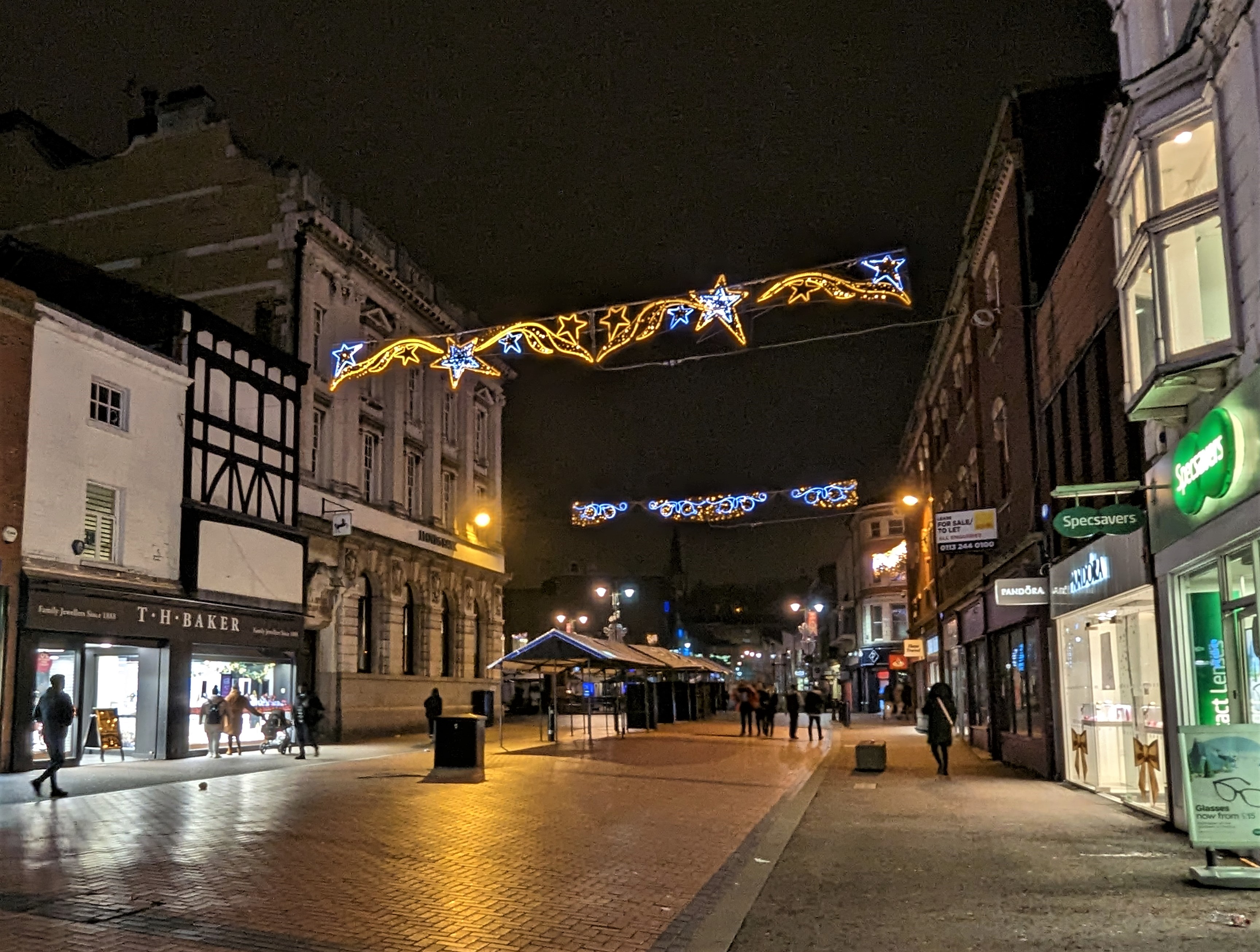 Walsall Council on Twitter "Walsall town centre is looking very festive with the Christmas