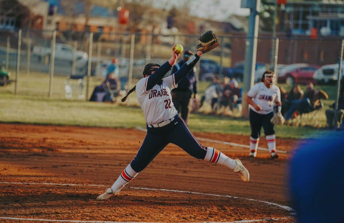 WELCOME ABOARD! 2024 P Hannah Hearl (uncommitted) <a href="/hannahhearll/">Hannah Hearl</a>  will be joining this crew of beasts! Hannah is the #115 Ranked player by <a href="/ExtraInningSB/">EXTRA INNING SOFTBALL</a>  for class of 2024 and 1st team All State for Virginia. #timetoeat <a href="/FuryPlatinum/">FuryPlatinumSoftballClub</a>  <a href="/Los_Stuff/">Carlos Arias</a>