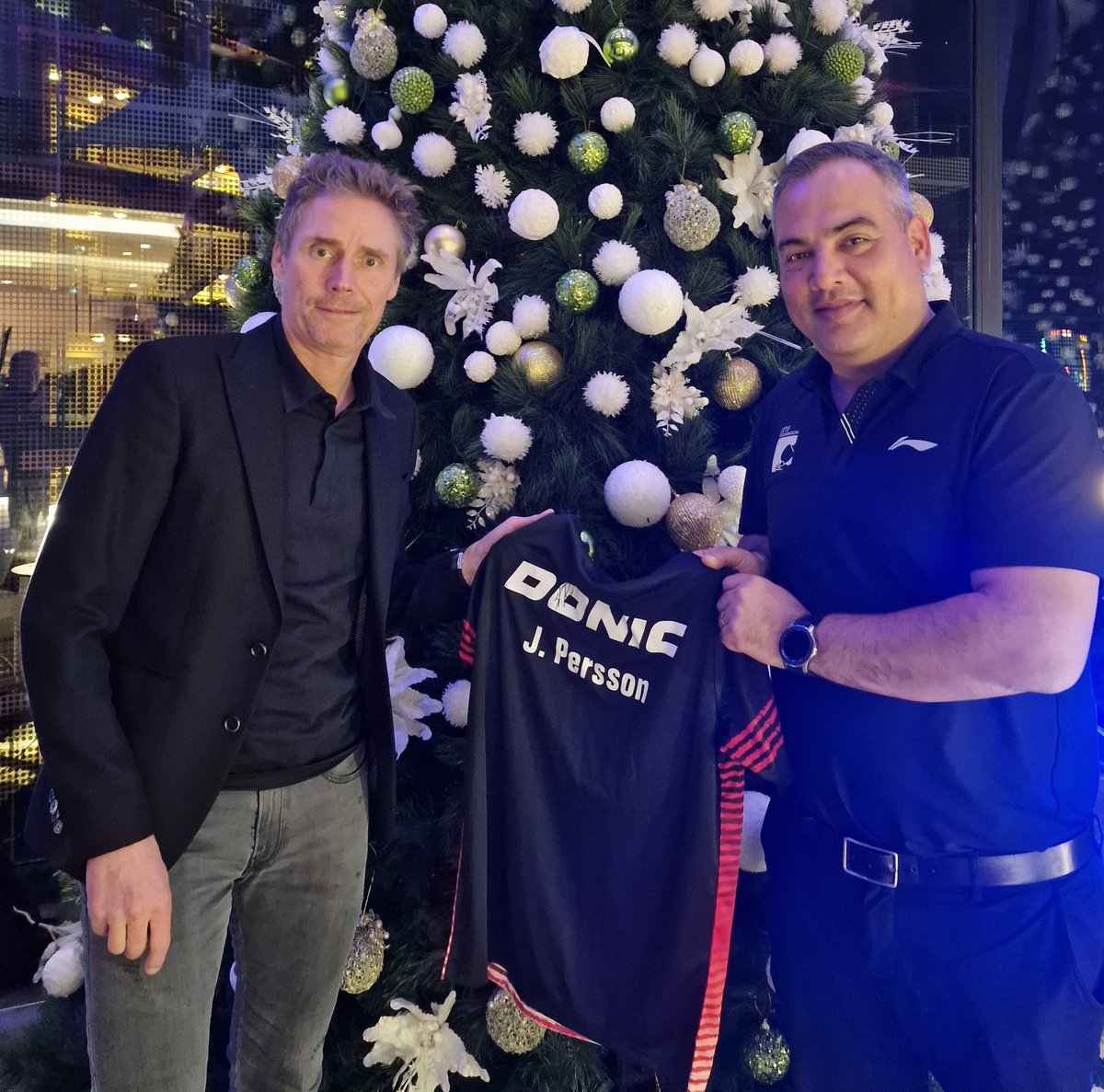 ittffoundation's tweet photo. Win Jorgen Persson's signed T-shirt!

You can get a chance to own the T-shirt of the 5-time world champion! Participate by donating before 31 December 2022 👉 https://t.co/5wFxk4WBxN

Funds will be used to deliver sustainable social change through #tabletennis.

#givingtuesday https://t.co/78tD6tuKKw
