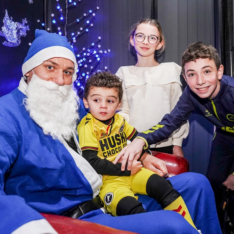 MillwallFC's tweet photo. 🎄 '𝐓𝐢𝐬 𝐭𝐡𝐞 𝐬𝐞𝐚𝐬𝐨𝐧 🎄

✅ Another amazing Christmas Party in SE16!

#Millwall | @zampathelion