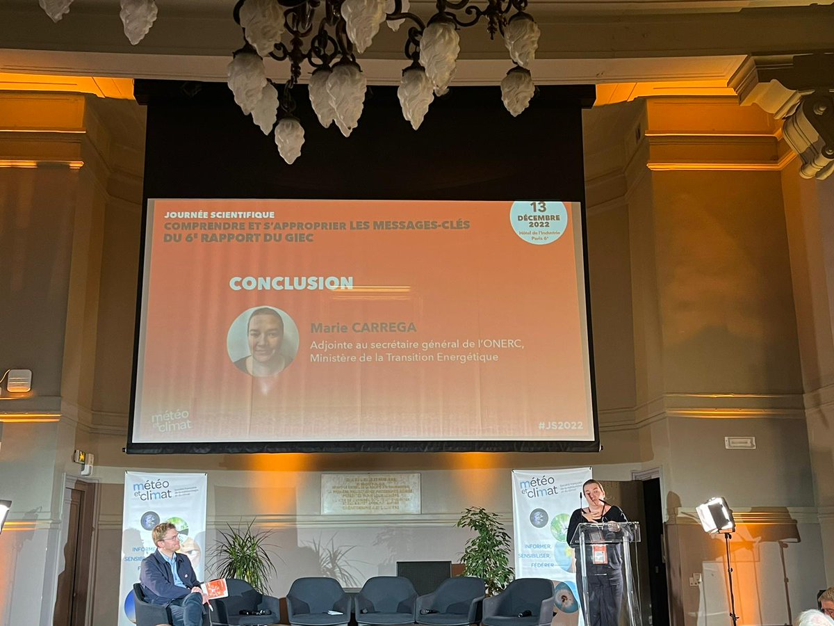 MeteoClimat's tweet image. #JS2022 | Les chercheurs du #GIEC sont bénévoles et c'est important de le rappeler. Tout le travail fait dans les médias est également très important pour rendre visible le sujet.

🎙 Marie CARREGA, #ONERC #DGEC @Ecologie_Gouv 
#GIEC #changementclimatique