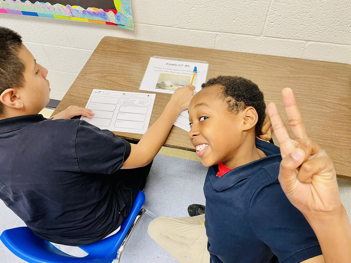 Rotating through conflict stations today to get everybody up and moving in the morning! 👍🏻🚶🏻‍♂️